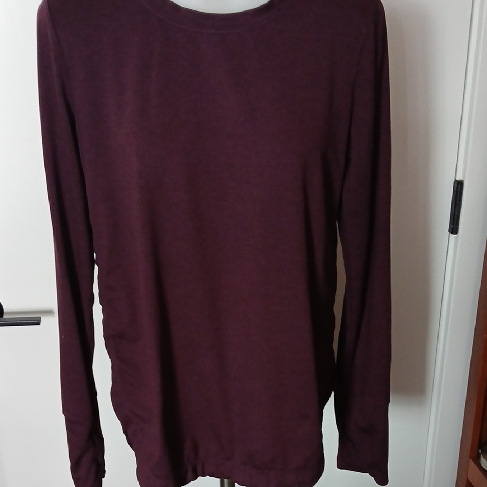Athleta Women's Burgundy Crewneck Top